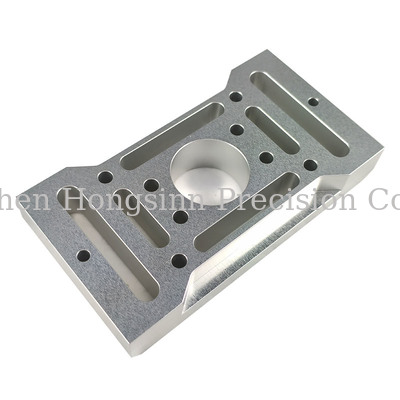 Buen precio Las piezas de engranaje y soportes automáticos de alta precisión automáticos con baja frecuencia de ruido, con mecanizado CNC En línea