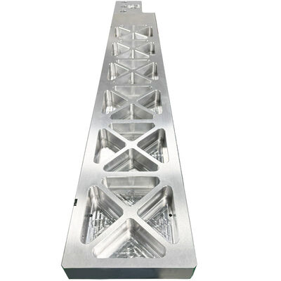 Buen precio Partes de automóviles de aluminio y piezas de mecanizado CNC de aluminio. en línea