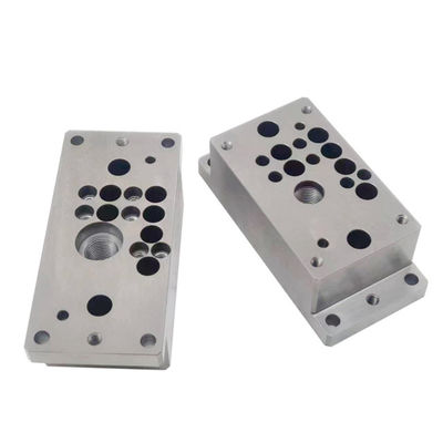 Buen precio Fabricación de piezas metálicas de metal en línea